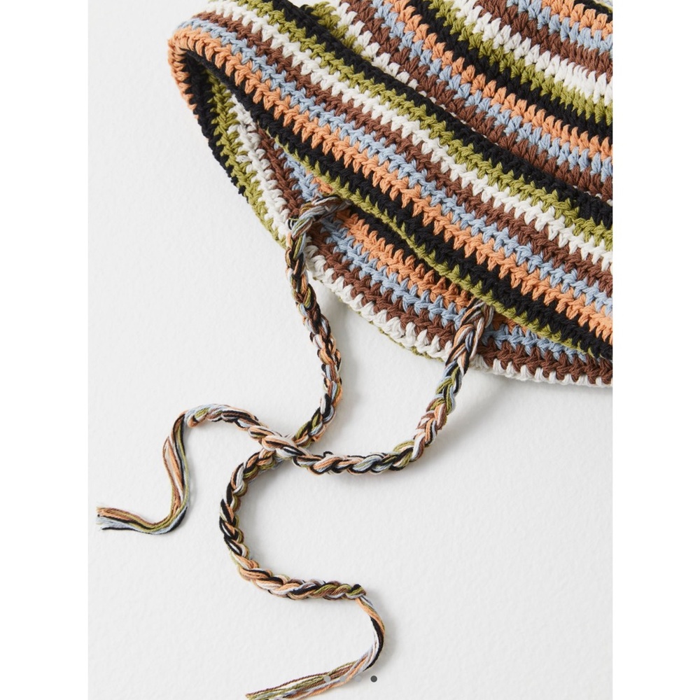 NWOT Free People Mabel Crochet Tie Bucket Hat Striped New - Picture 4 of 5